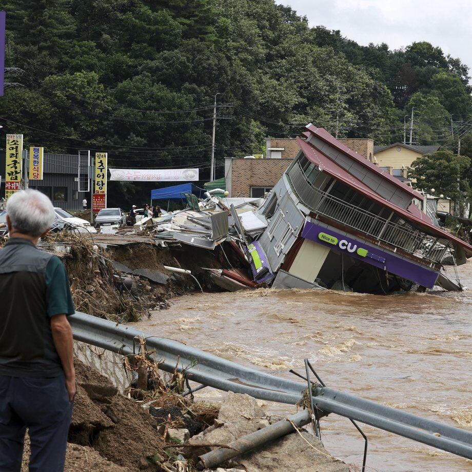 Heavy rains in South Korea leave 17 dead and 11 others missing